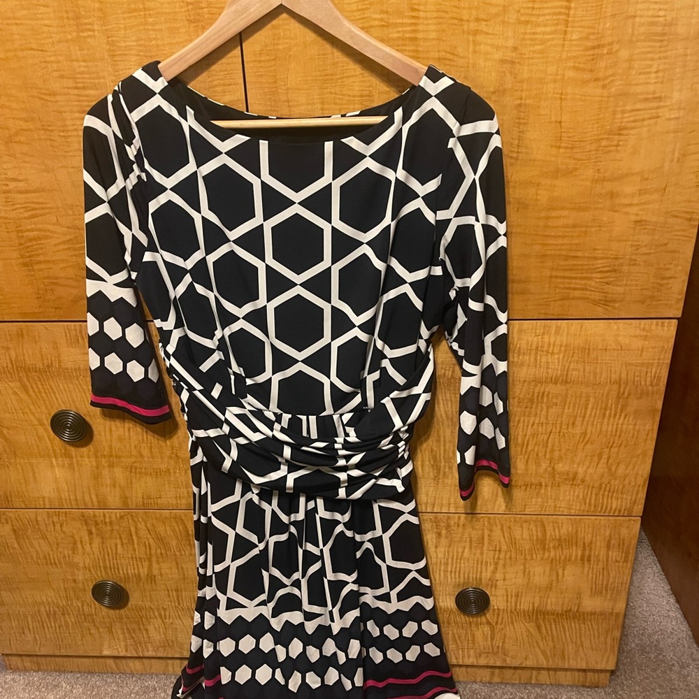 Eliza J Black and White Geometric Long Sleeve Dress